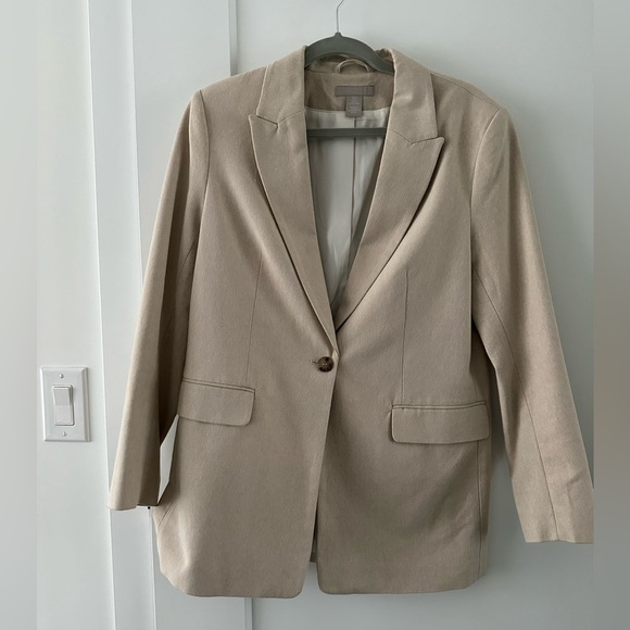 Stylish H&M blazer - Picture 3 of 4